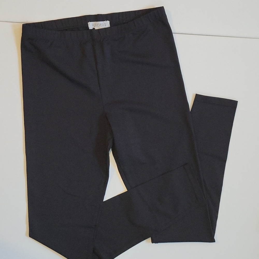Forever 21 black leggings Size M